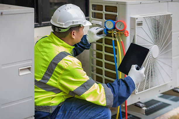 Professional Ac Installation technician working in Franklin Springs, NY